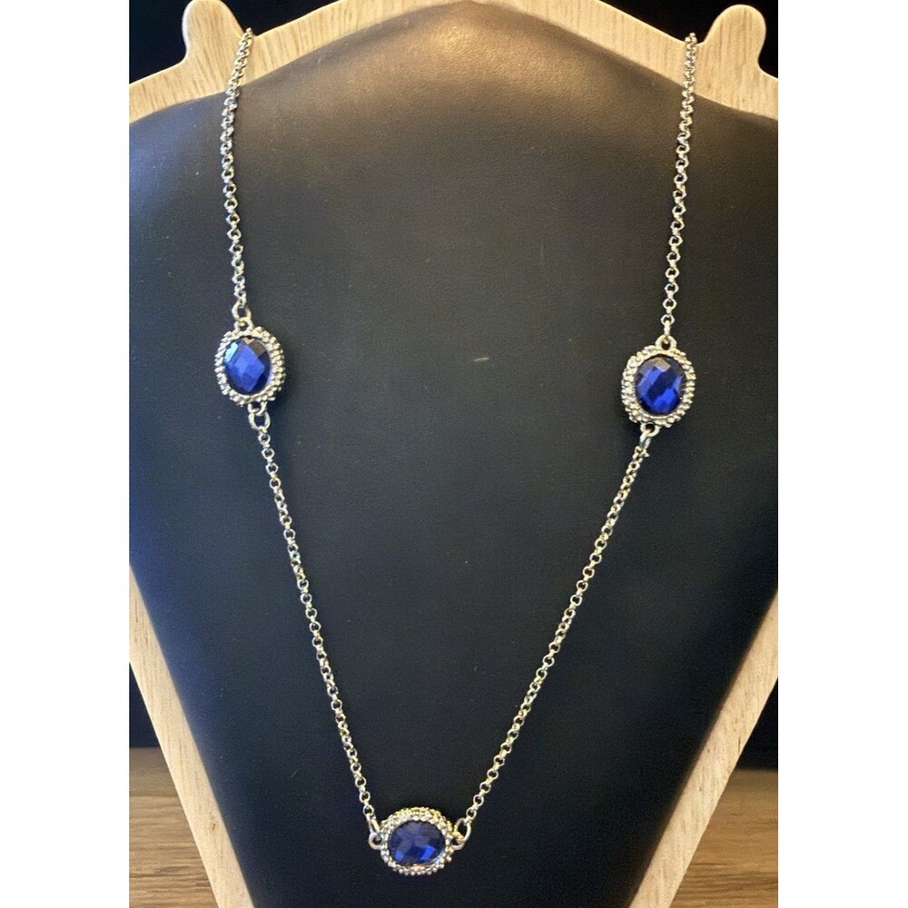Vintage Silver Tone Blue Rhinestone Necklace 36”
